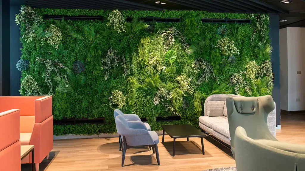 Alderley Park breakout space commissioned by Amspec