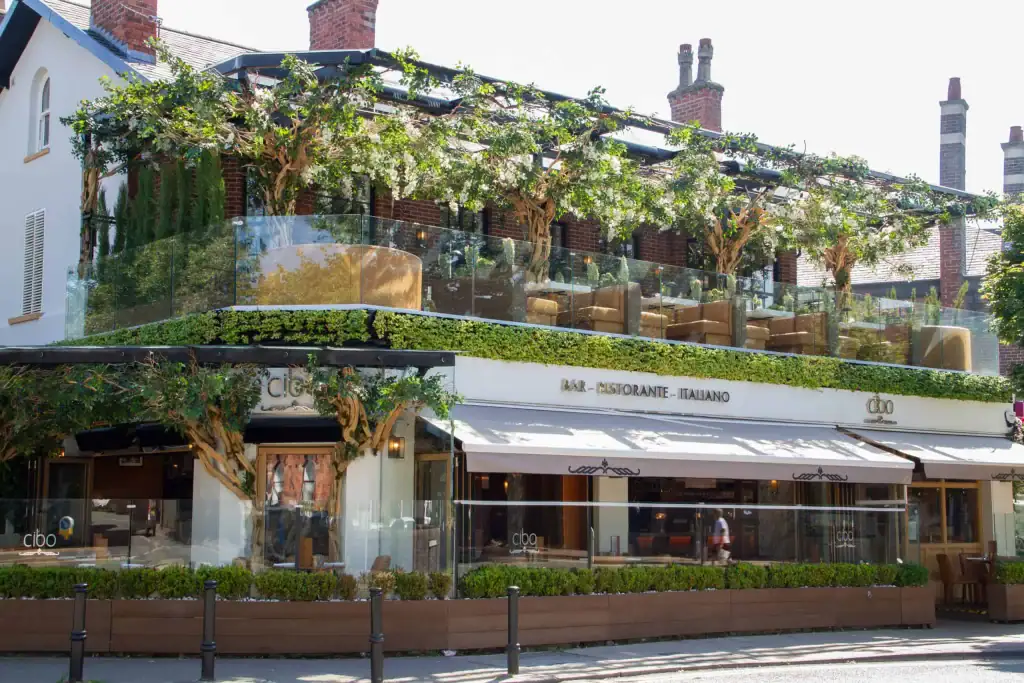 Custom planting installation at Cibo Hale