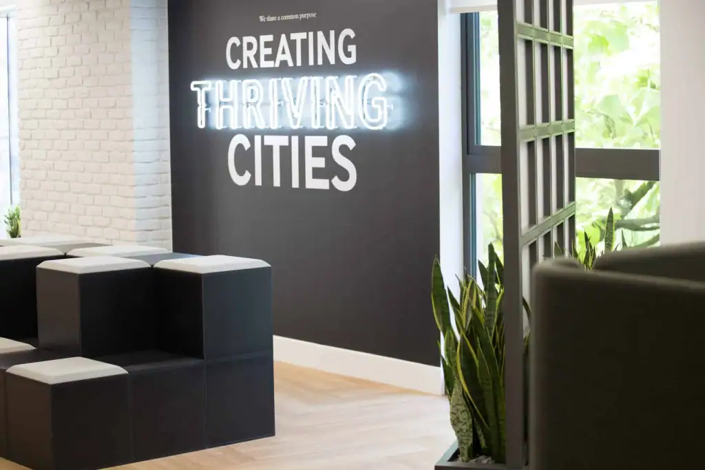 Green workspace plant scheme at Union