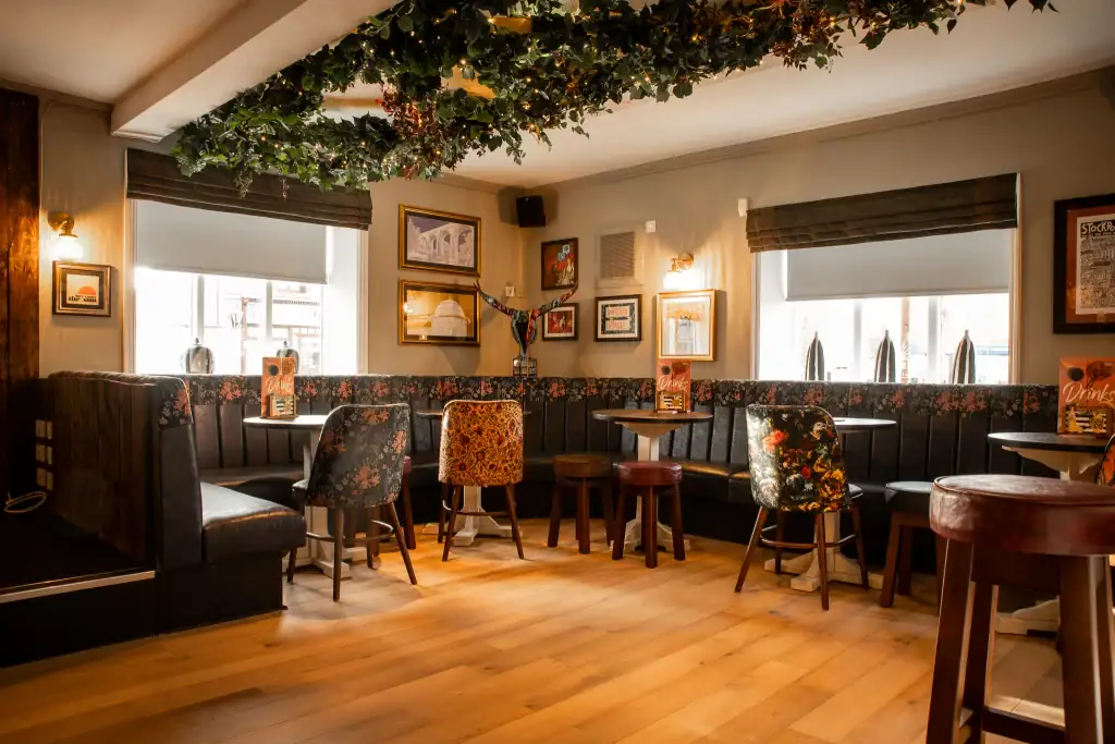 UV Protected Fire Treated foliage by I want plants in hospitality setting