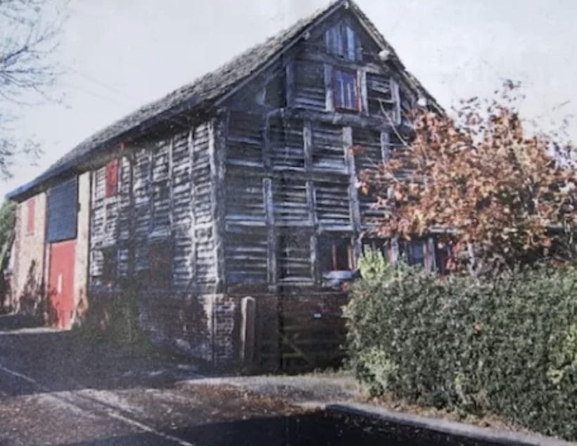 barn before conversion into I Want Plants Headquarters