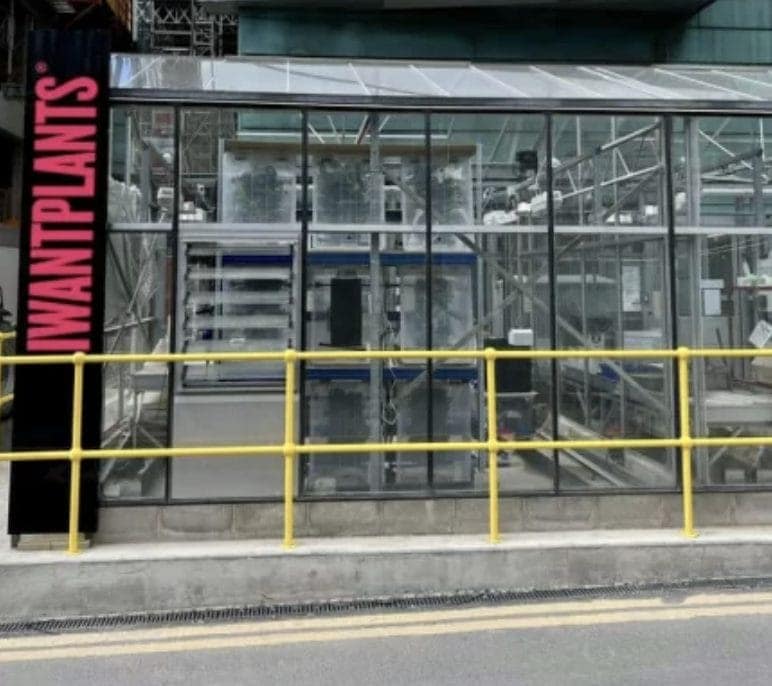 HYVERT living wall lab at Manchester Metropolitan University
