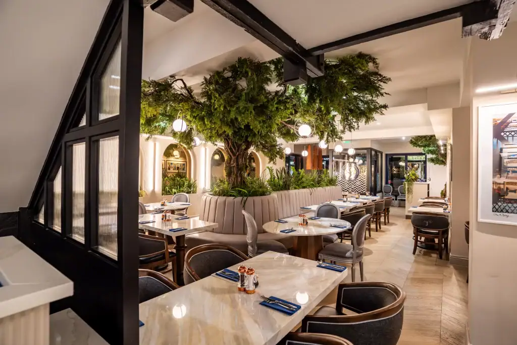 JUNIPER STOCKTON HEATH interior
